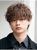 韓国風シャドウパーマフェザーパーマメンズマッシュウルフヘア