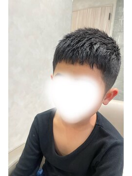 ジーナ 姪浜(Zina) キッズカット＊おしゃれショート【zina姪浜】