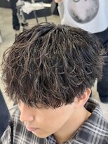 オーバル ジングウマエ(OVARL jingumae) 縦落ちツイストスパイラルラウンドマッシュ
