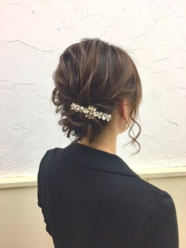 マチュレ 上野店(Mature) 【ヘアセット専門店Mature】ルーズシニヨン