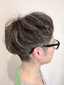 美容室 ベンティ(venti) 20代、30代ユニコーンカラーハイライトローライト刈り上げ