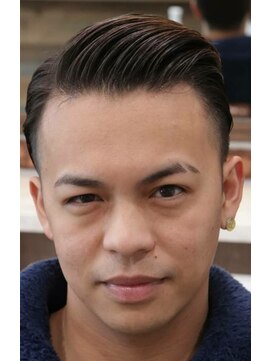 アクセプトザワールドバーバー(Accept the world barber) 2ブロックスタイル