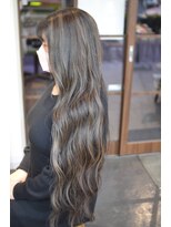 ポタム 東中野(potamu)&nbsp;スーパーロングヘアのハイライトカラー