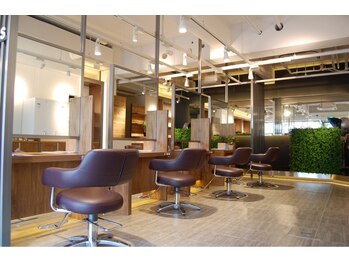 SALONS HAIR 阪急桂駅前店【サロンズヘア】