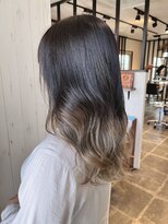 イコウヘアデザイン(icou hair design)&nbsp;☆透明感たっぷりのグラデーションベージュ☆