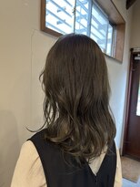 ノエル(NOEL) 明るすぎず、暗すぎないマットグレージュカラー