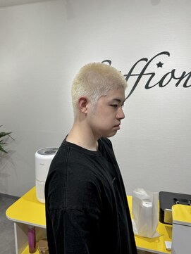 ソッフィオーネ(Soffione) ホワイトカラー/オシャレボウズ/メンズカラー