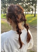 20代30代ゆるふわ可愛いショコラブラウンツインテール編みおろし
