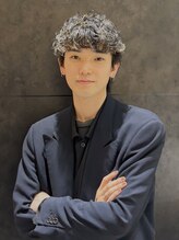 エムスラッシュ アヴェダ 自由が丘(M.SLASH AVEDA) 東方 舜