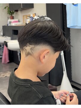 ヘアーラボ 樟葉(Hair Labo) 星 スキンフェード 枚方 南楠葉
