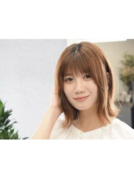 洗練された大人女性の為のサロン。一人一人の髪質やクセを見極め、あなたに似合うスタイルをご提案。