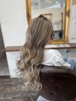 フリーク 石岡店(FREAK)&nbsp;全頭ブリーチ【ベージュ系】