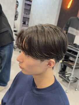 アビー ランシェル(ABEY LENCIEL) 毛流れパーマ/センターパート