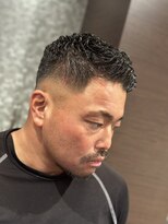 ゼロスバーバー(0's BARBER SHOP)&nbsp;スキンフェード/アイロンパーマ/短髪/バーバースタイル