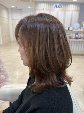 30代40代50代60代白髪ぼかしベージュウルフレイヤーセミロング