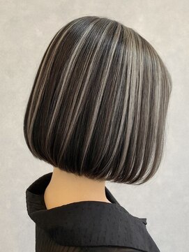 コタ 水戸(COHTA) レイヤーカットミルクティーベージュブリーチなしダブルカラー