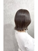 フランチェスカドットボブ(francesca.bob)&nbsp;ミディアム大人ボブ×グレージュ