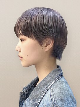 ブルートマト(BLUE TOMATO) 透明感グレージュ×ハンサムショート◎20代30代春カラー