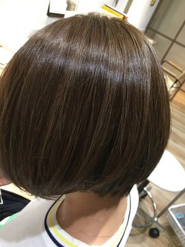 ジェイエム ヘッド(J.M HEAD) 。