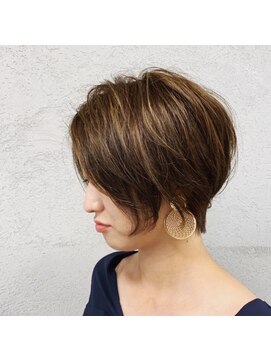 ゼロヘアーハナレ(zerohair HANARE) zerohairHANARE ふわっとハイライトショート