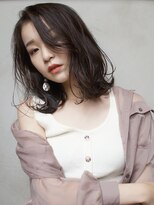 アトリエ フェム(atelier.fem)&nbsp;atelier midy くびれのあるレイヤースタイル