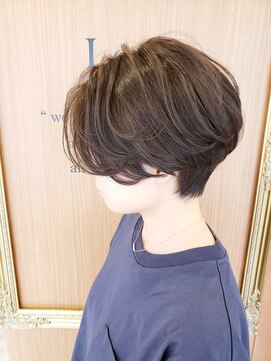 ロンドプロフィール 浦和(Lond profil) 浦和ショートヘアショートカット韓国白髪ぼかし白髪染めボブ