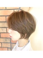 フェイバー 警固店(FAVOR)&nbsp;大人女性必見！！ふんわりくびれショート！パーソナルカラー診断