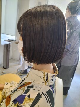 オクト ヘアー(octo hair) パツッとボブ