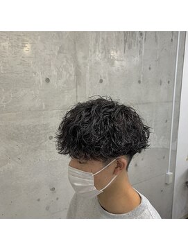 メルシー トータル ブランディング サロン(merci TOTAL BRANDING SALON) Vマッシュ×波打ちツイストスパイラル 横浜
