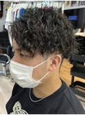 ツイストスパイラルパーマメンズパーマセンターパートマッシュ