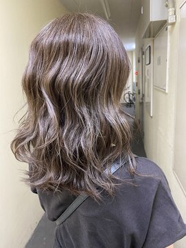 デイジーロータス(DAISYLOTUS) 【トガシ】シルバーアッシュカラー