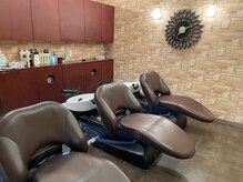 ローズ(ROSE)の雰囲気（（女性ブース）最高峰のシャンプー台で癒しの時間を…）