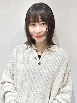 イル(ill) フェイスレイヤー　切りっぱなし　ボブ　ウェット　大須