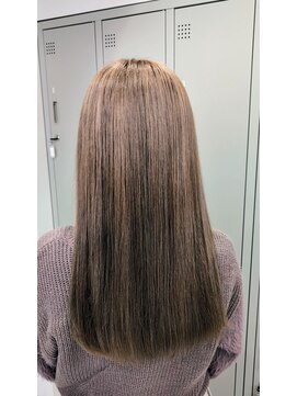 エイトサッポロ 札幌大通り店(EIGHT sapporo) ダブルカラー×透明感ミルクティーベージュ