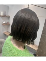 シア 春日部店(SHEER)&nbsp;【Hitomi】オリーブアッシュ×切りっぱなしボブ