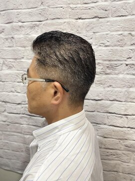 グレイスフル バーバープラチナム 六本木店(Graceful Barber platinum) ツーブロックで作るオールバックスタイル