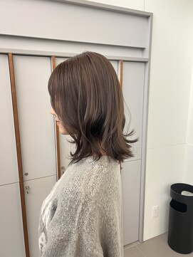 ローレンアオ(LOREN AO) 黒髪/ボブルフ/ネビージュ/小顔/ワンレン/ 矢場/髪質改善/前髪