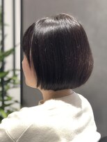 スカーレット(Scar/let) 前上がりボブ/ミニボブ/あごラインボブ/アッシュブラウン