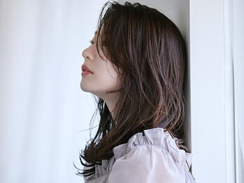 ヘアカフェ アティス(hair cafe Atease)の写真/寛ぎの空間で"髪・身体・心"が潤う大人のヘアサロン。年齢別のお悩みに永遠の美しさの為のご提案を致します