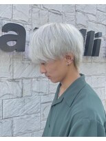 カペリベラ Capelli bella 枚方店 ホワイトカラー