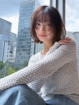 フルールバイアヴァンスクロス(Flulu by avance. cross) 顔周りレイヤースタイル