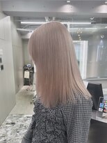 ジーナリア(Xena ria) 《Kaede》ほんのりピンクがかわいいピンクベージュ◎