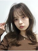ミディアムレイヤー_ハッシュカット韓国ココアベージュ小顔
