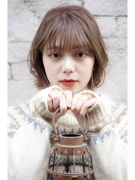 カライングドゥ(ing deux) 大人可愛い20代30代40代黒髪前下がりショートボブ丸みショート◎