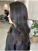 トーンダウンにもおすすめ◎やわらか透明感グレージュ