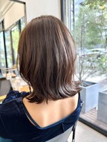 アロン(alon)&nbsp;似合わせ大人ミディアムレイヤー30代40代50代60代外ハネボブ