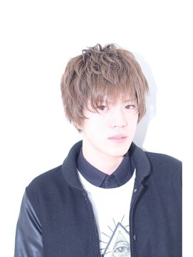 美容室 リーフ 島田店(LeaF) ホワイトグレー×ショートウルフ