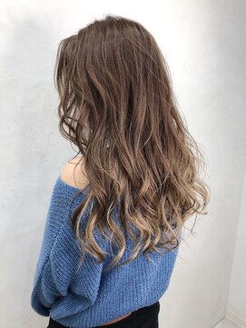 ジゼル(gisele) バレイヤージュ