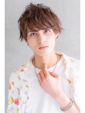 アメリ 新宿(Ameri) Ameri王道シルエットマッシュ　イルミナカラー　【新宿】