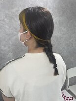 コーパル(copal)&nbsp;前髪からサイドにつなげイエローインナーカラー